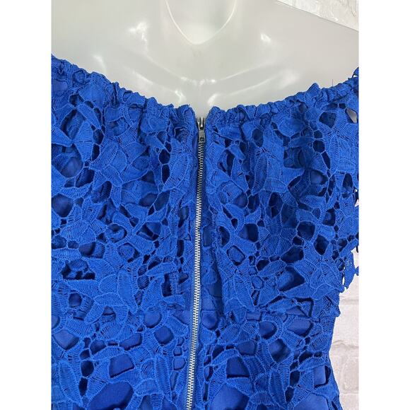 NWT Lulu’s Blue Lace Dress - Picture 11 of 14